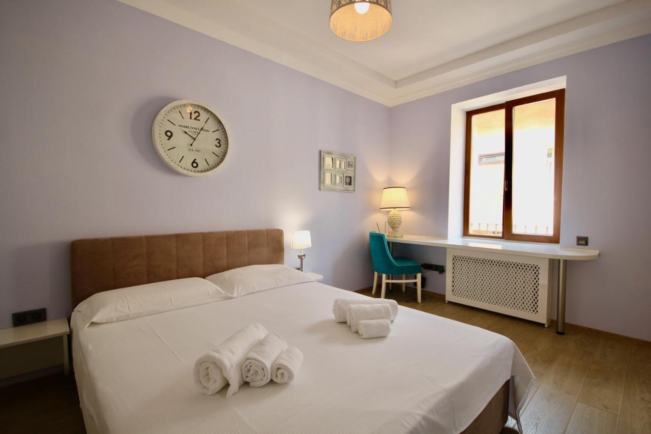 Romantic Lux Vivaldi Suite Svobode Avenue 39 Lviv Kültér fotó