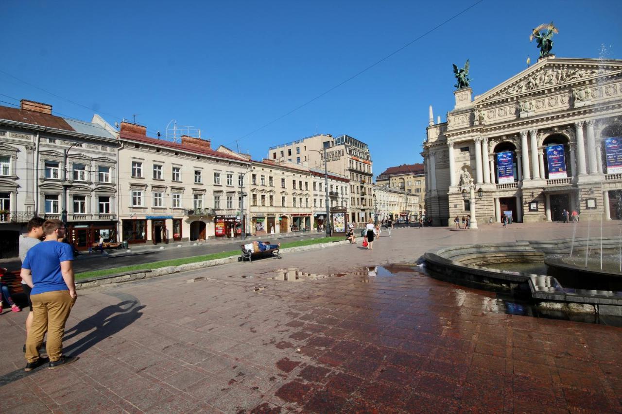 Romantic Lux Vivaldi Suite Svobode Avenue 39 Lviv Kültér fotó